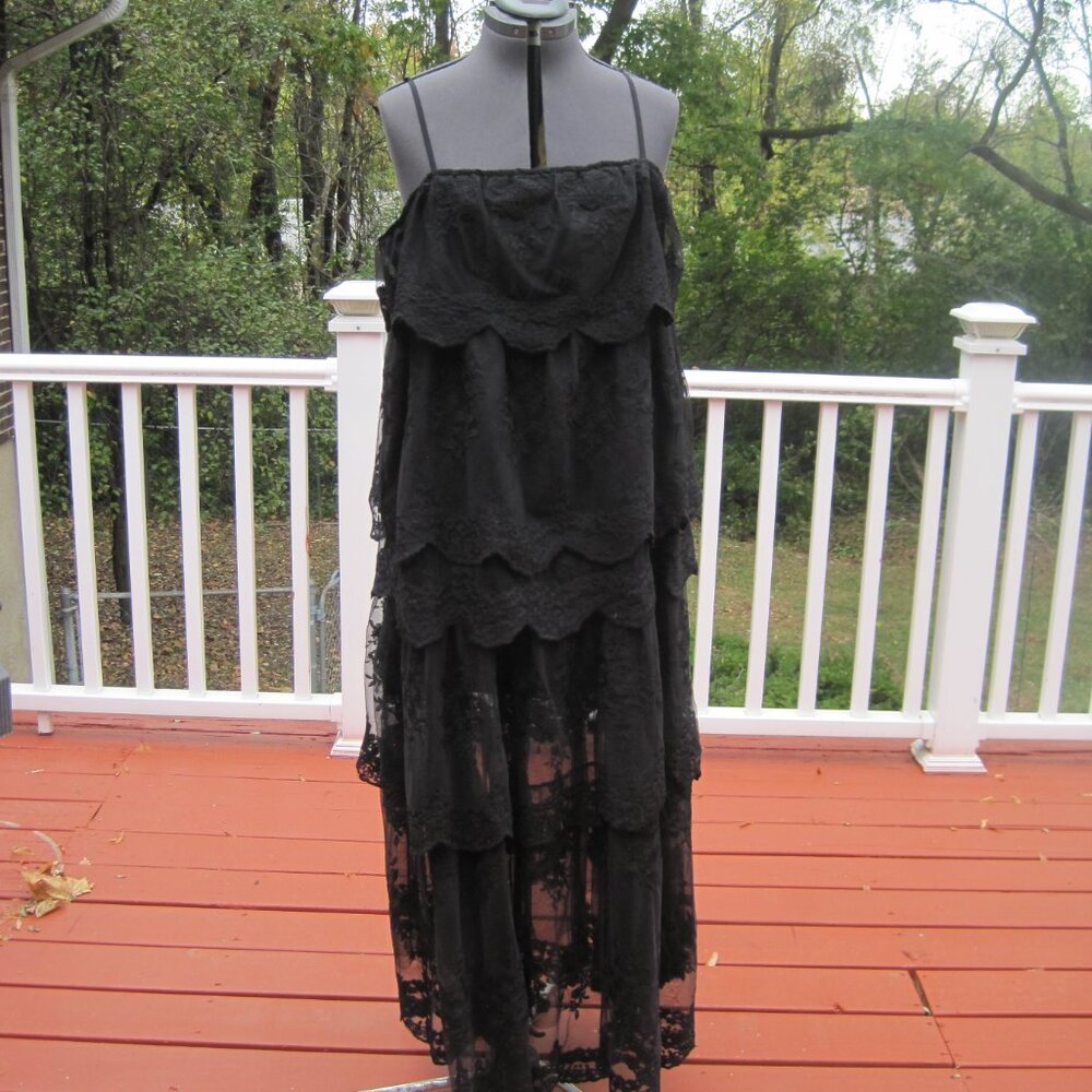 And Now This Black Tiered Lace Maxi Dress NWT size X-Large - Picture 2 of 8